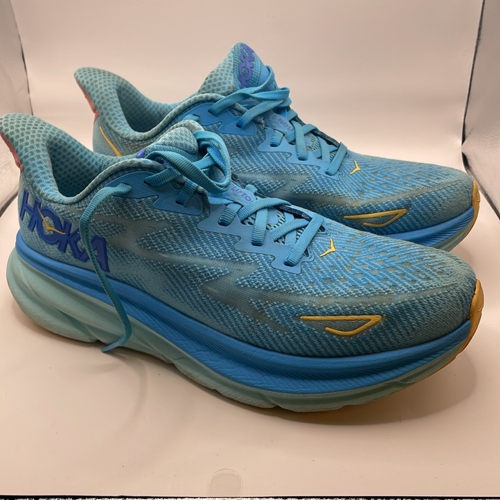 Hoka - Clifton 9 Road Running Shoes - Blue - 9B